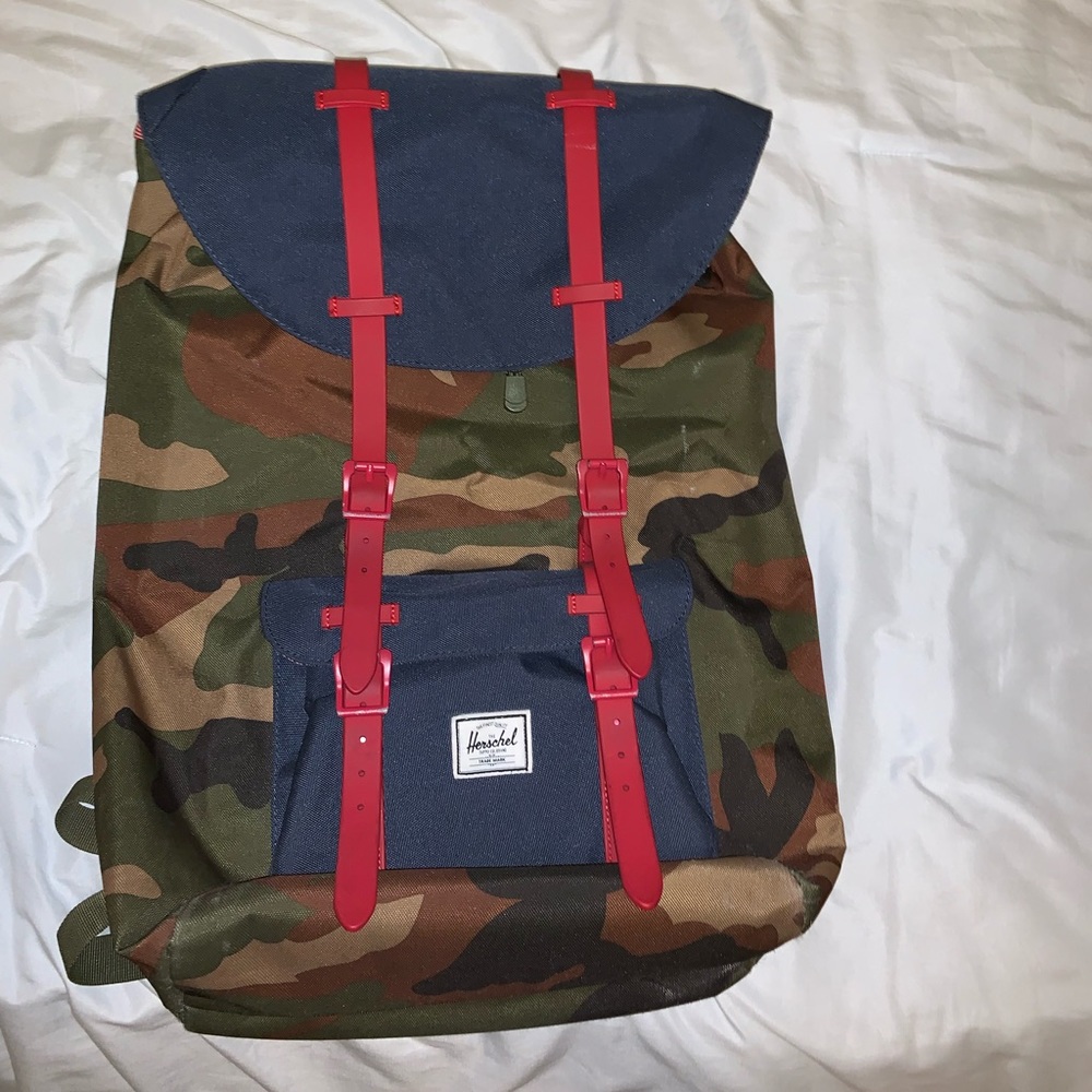 Herschel Little America backpack